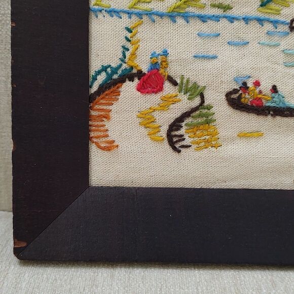 Vintage 1970's Handmade Crewel Fall Country Farm Scene Wood Framed Art Signed - Picture 6 of 11